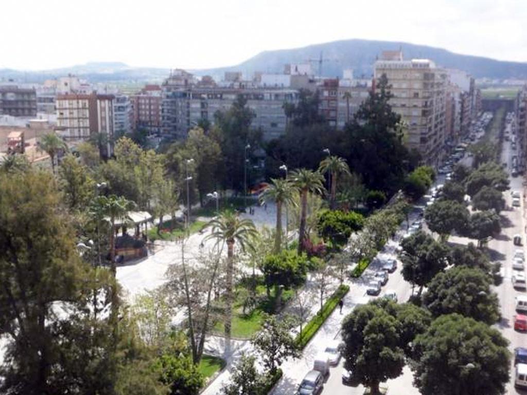Hostal Rey Teodomiro Orihuela Buitenkant foto