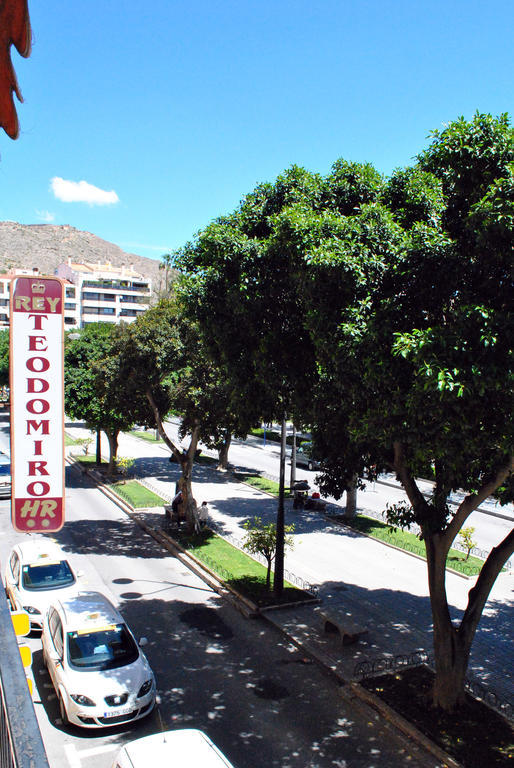 Hostal Rey Teodomiro Orihuela Buitenkant foto