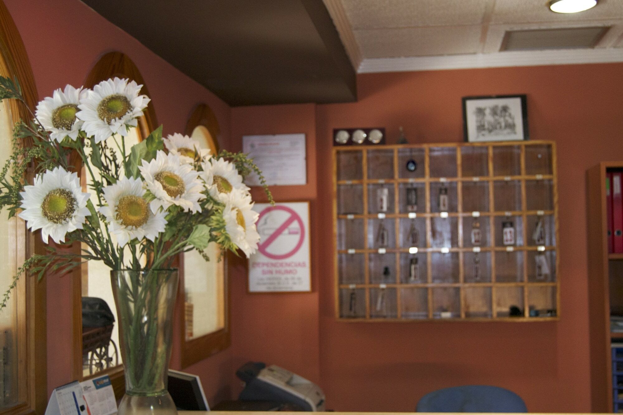 Hostal Rey Teodomiro Orihuela Buitenkant foto